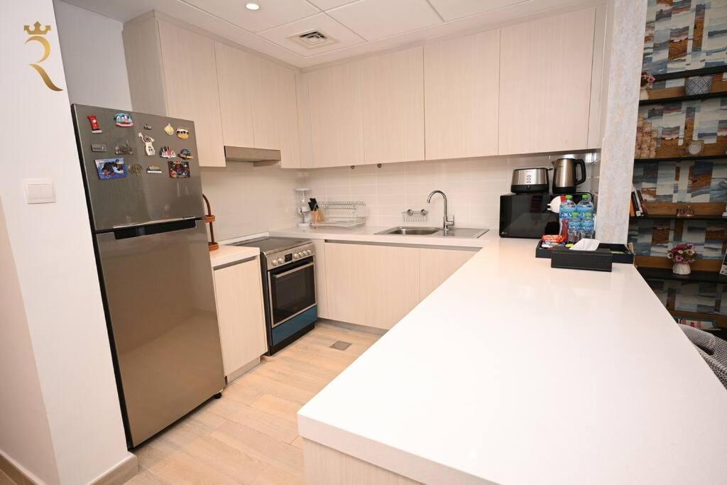 Yas Island 2 Bedroom Turquoise * Abou Dabi