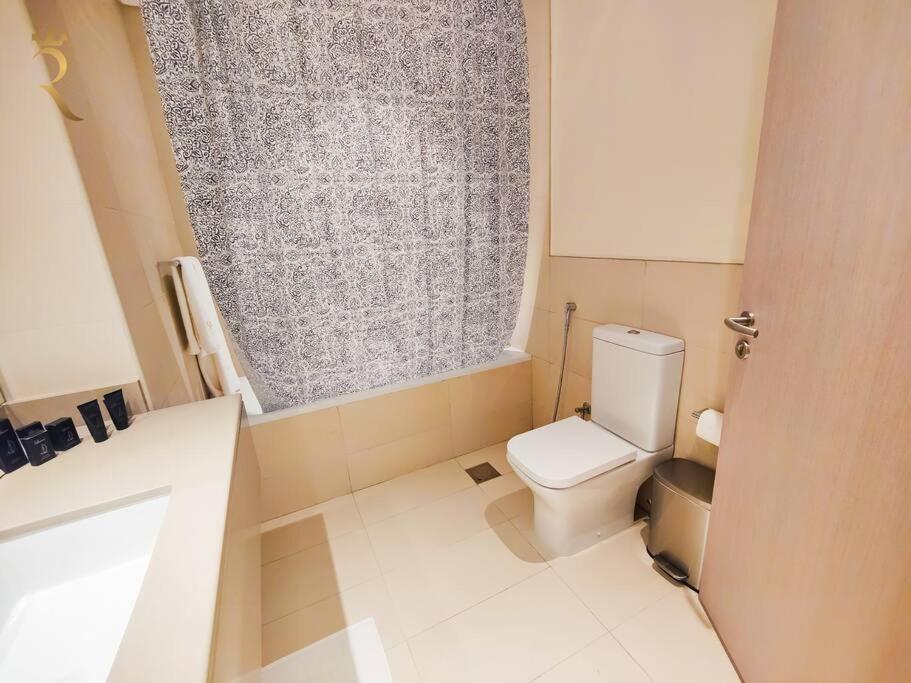 Yas Island 2 Bedroom Turquoise *