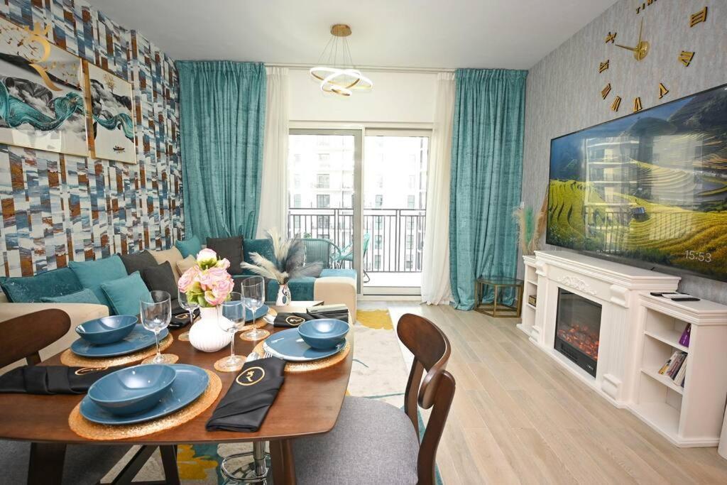 Yas Island 2 Bedroom Turquoise Apartment Abu Dhabi