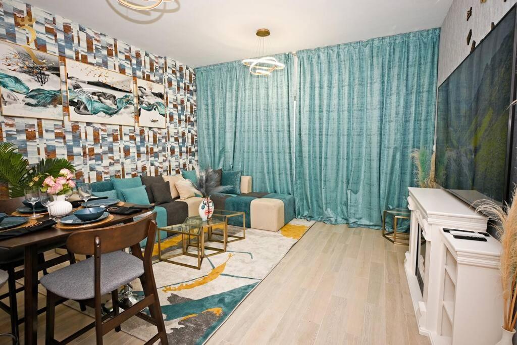 Yas Island 2 Bedroom Turquoise