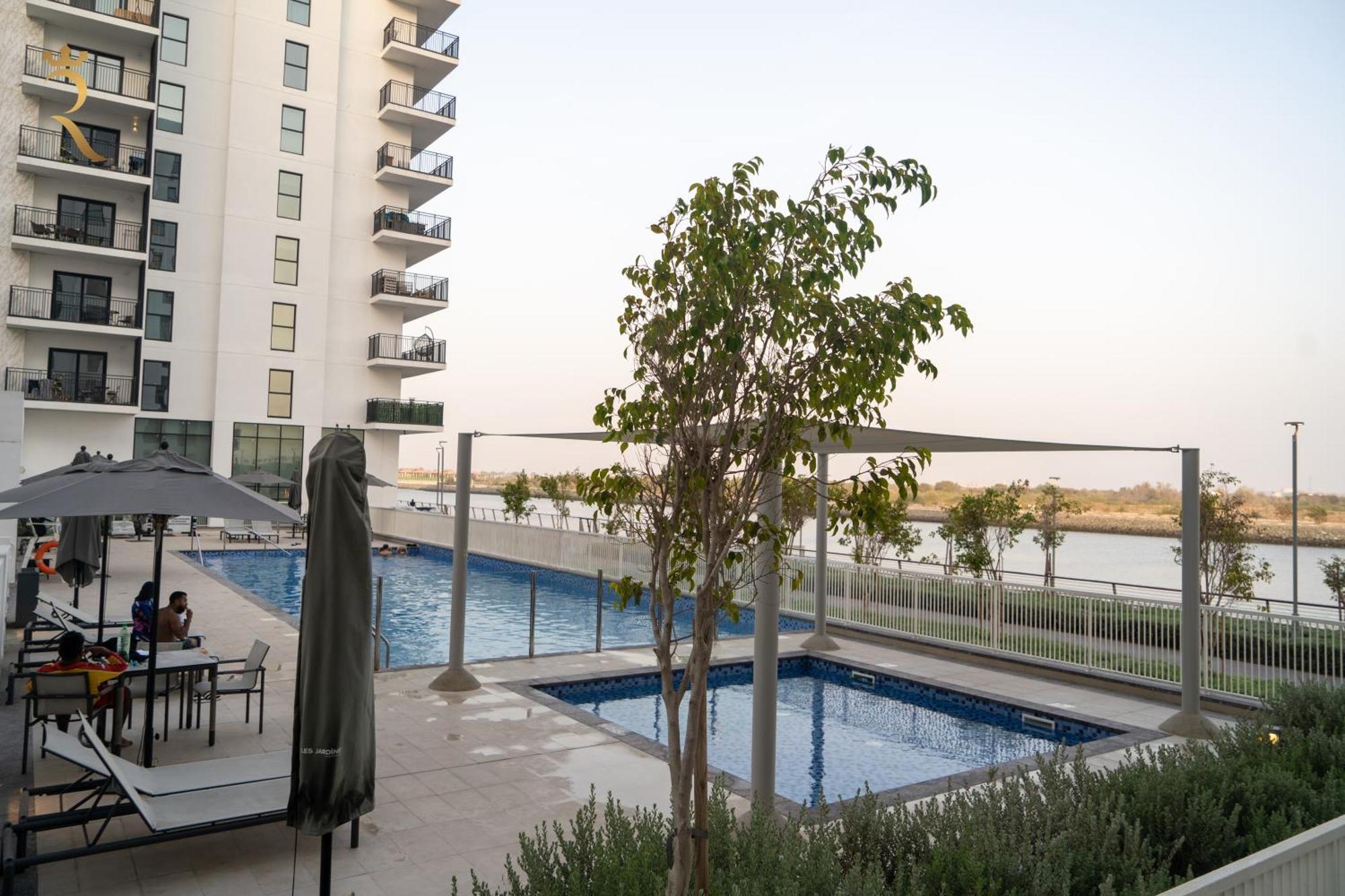 Yas Island 2 Bedroom Turquoise Abu Dhabi